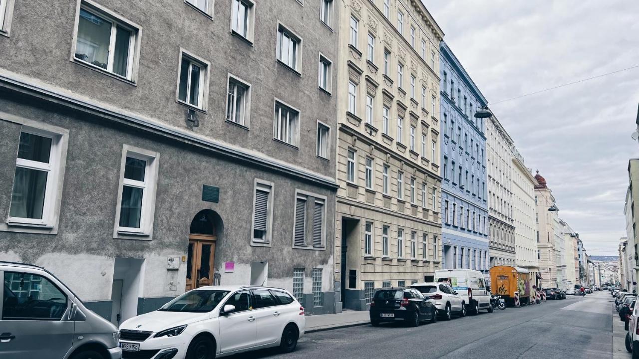Space One Vienna - Apartment 2 Bagian luar foto